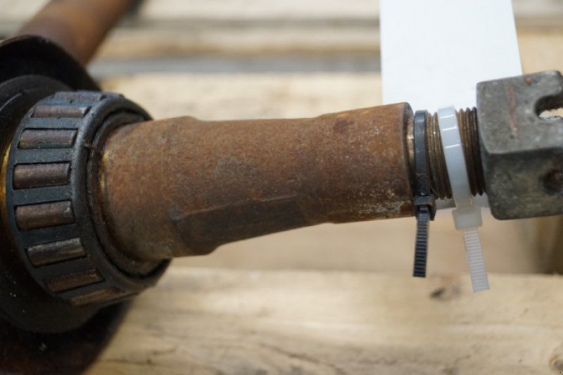 Achsen & Lenkung des Typs John Deere 3040, Gebrauchtmaschine in Hemmet (Bild 7)