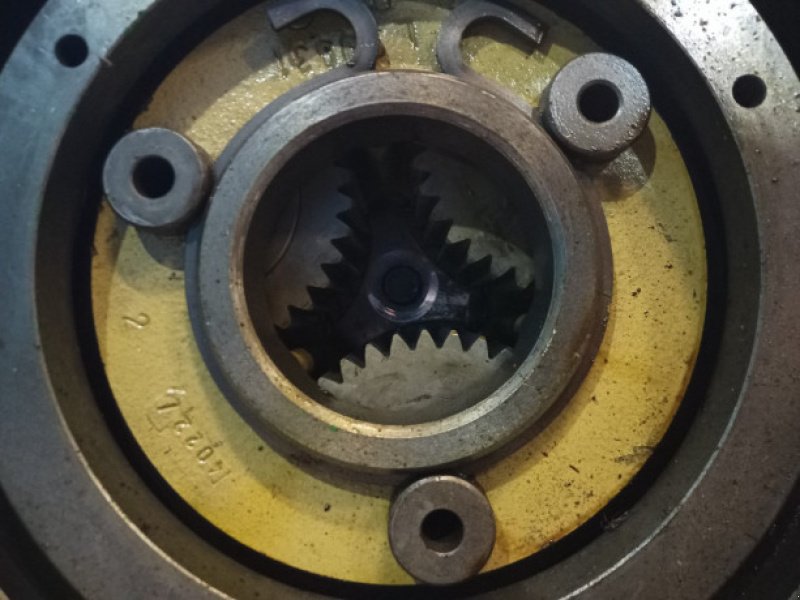 Achsen & Lenkung des Typs John Deere 3040, Gebrauchtmaschine in Hemmet (Bild 8)