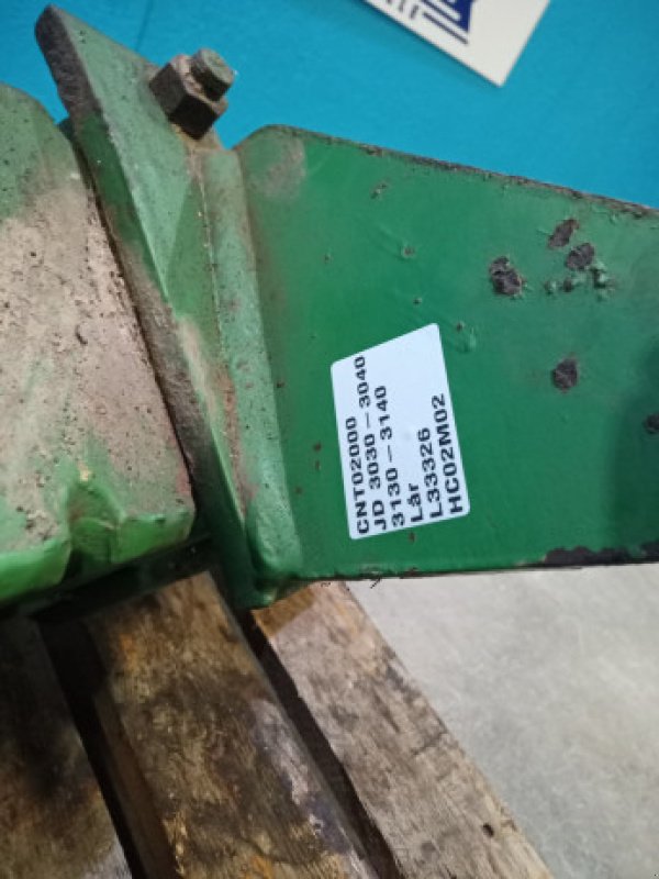 Achsen & Lenkung des Typs John Deere 3040, Gebrauchtmaschine in Hemmet (Bild 10)