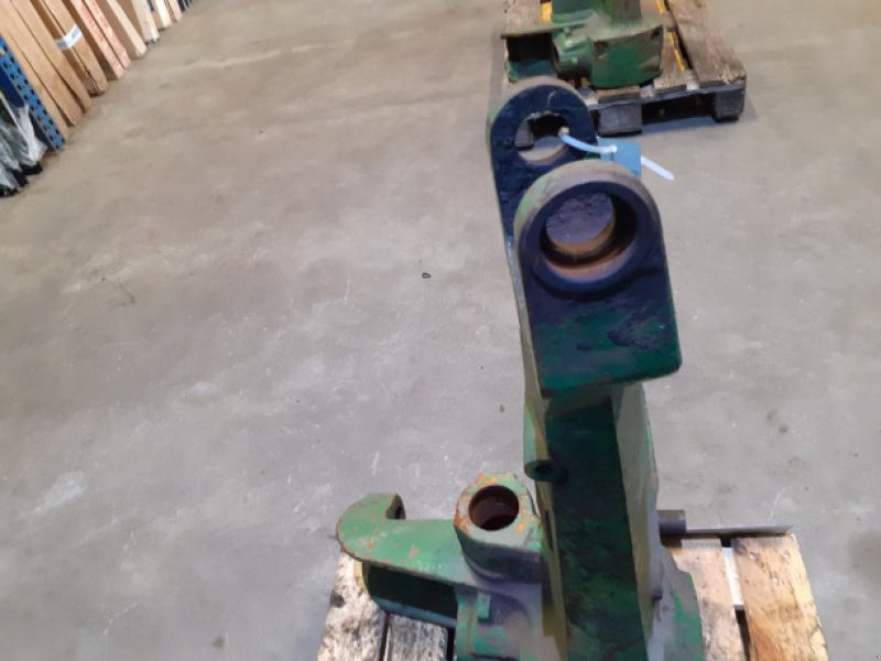 Achsen & Lenkung des Typs John Deere 3040, Gebrauchtmaschine in Hemmet (Bild 5)