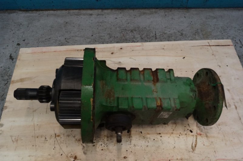 Achsen & Lenkung des Typs John Deere 3140, Gebrauchtmaschine in Hemmet (Bild 14)