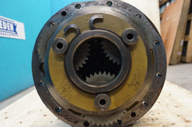 Achsen & Lenkung des Typs John Deere 3140, Gebrauchtmaschine in Hemmet (Bild 8)