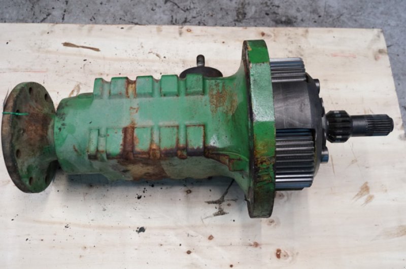 Achsen & Lenkung des Typs John Deere 3140, Gebrauchtmaschine in Hemmet (Bild 15)