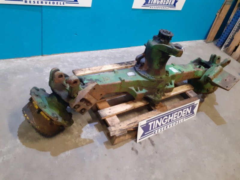 Achsen & Lenkung des Typs John Deere 4040S, Gebrauchtmaschine in Hemmet (Bild 2)