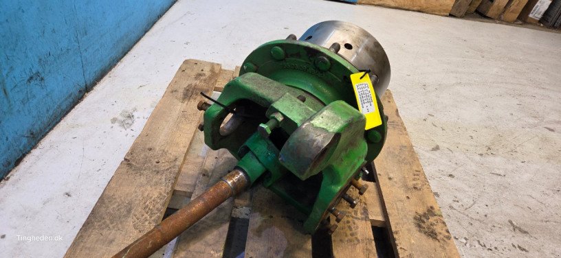 Achsen & Lenkung des Typs John Deere 6215R, Gebrauchtmaschine in Hemmet (Bild 3)