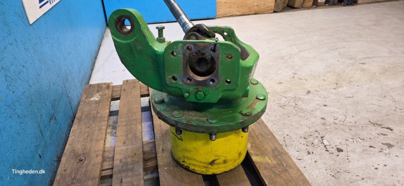 Achsen & Lenkung des Typs John Deere 6215R, Gebrauchtmaschine in Hemmet (Bild 11)