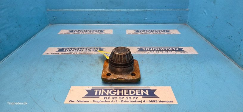 Achsen & Lenkung des Typs John Deere 6215R, Gebrauchtmaschine in Hemmet (Bild 1)