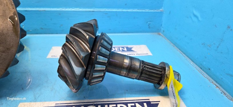 Achsen & Lenkung des Typs John Deere 6215R, Gebrauchtmaschine in Hemmet (Bild 12)