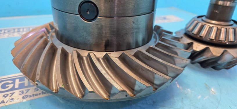 Achsen & Lenkung des Typs John Deere 6215R, Gebrauchtmaschine in Hemmet (Bild 7)