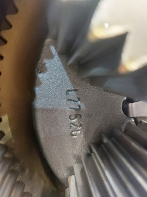 Achsen & Lenkung des Typs John Deere 6400, Gebrauchtmaschine in Hemmet (Bild 15)