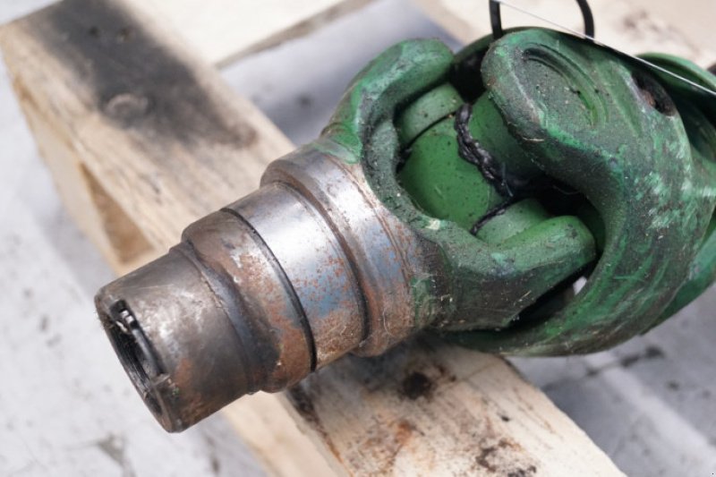 Achsen & Lenkung des Typs John Deere 6505, Gebrauchtmaschine in Hemmet (Bild 12)