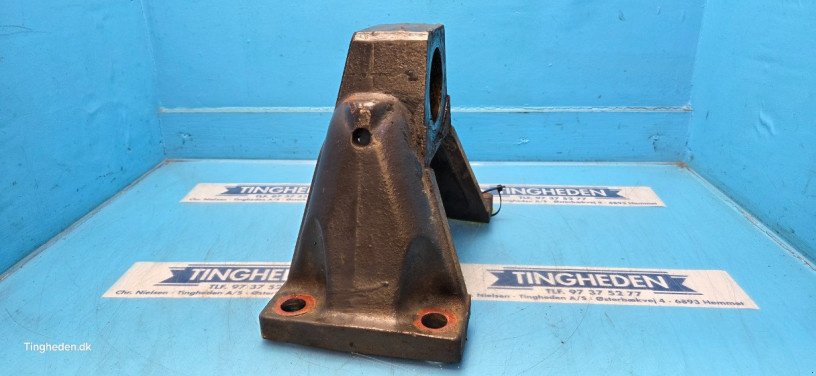 Achsen & Lenkung des Typs Massey Ferguson 3060, Gebrauchtmaschine in Hemmet (Bild 4)