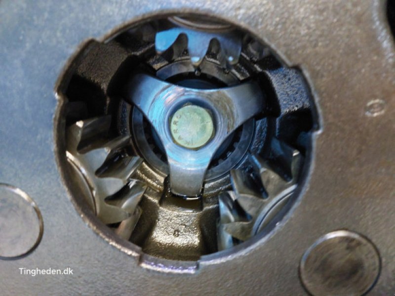 Achsen & Lenkung des Typs Massey Ferguson 3060, Gebrauchtmaschine in Hemmet (Bild 7)