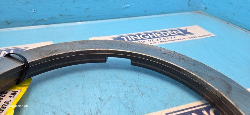 Achsen & Lenkung типа Massey Ferguson 3060, Gebrauchtmaschine в Hemmet (Фотография 10)