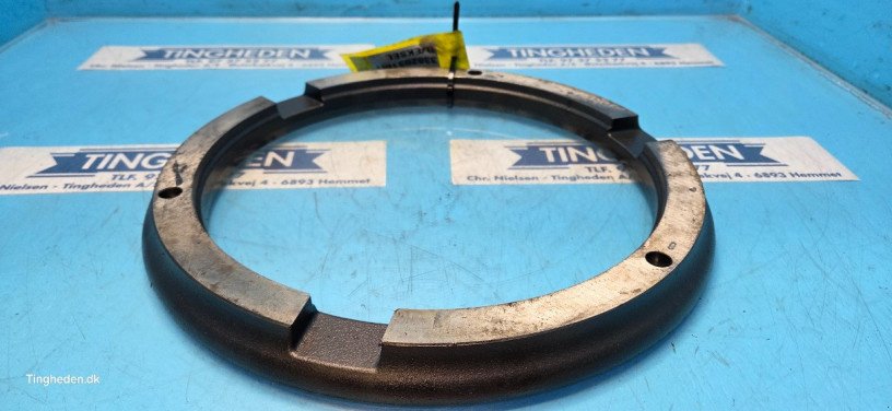 Achsen & Lenkung типа Massey Ferguson 3060, Gebrauchtmaschine в Hemmet (Фотография 2)