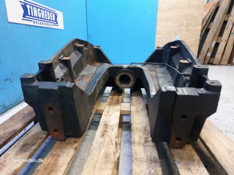 Achsen & Lenkung des Typs Massey Ferguson 6465, Gebrauchtmaschine in Hemmet (Bild 7)