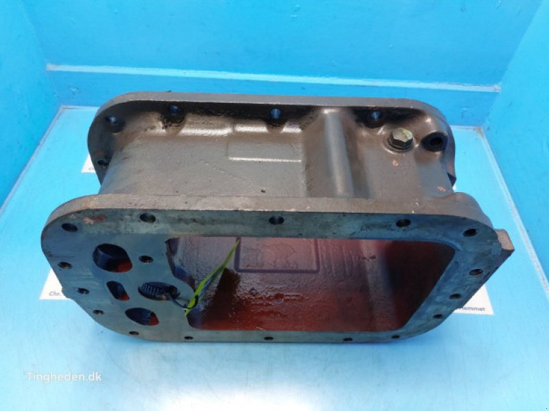 Achsen & Lenkung des Typs Massey Ferguson 690, Gebrauchtmaschine in Hemmet (Bild 2)