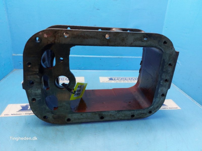 Achsen & Lenkung des Typs Massey Ferguson 690, Gebrauchtmaschine in Hemmet (Bild 3)