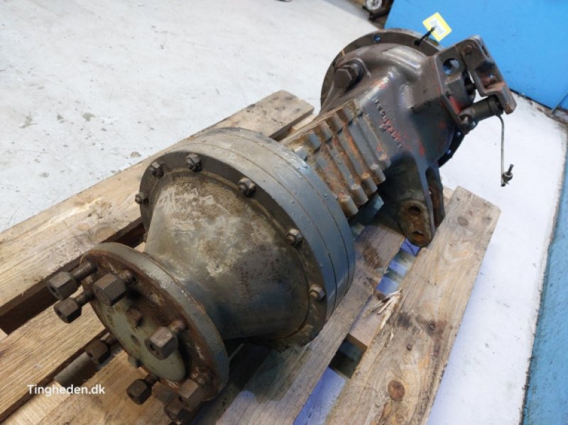 Achsen & Lenkung des Typs Massey Ferguson 690, Gebrauchtmaschine in Hemmet (Bild 12)