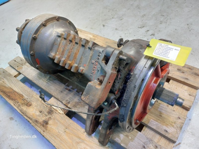 Achsen & Lenkung des Typs Massey Ferguson 690, Gebrauchtmaschine in Hemmet (Bild 8)