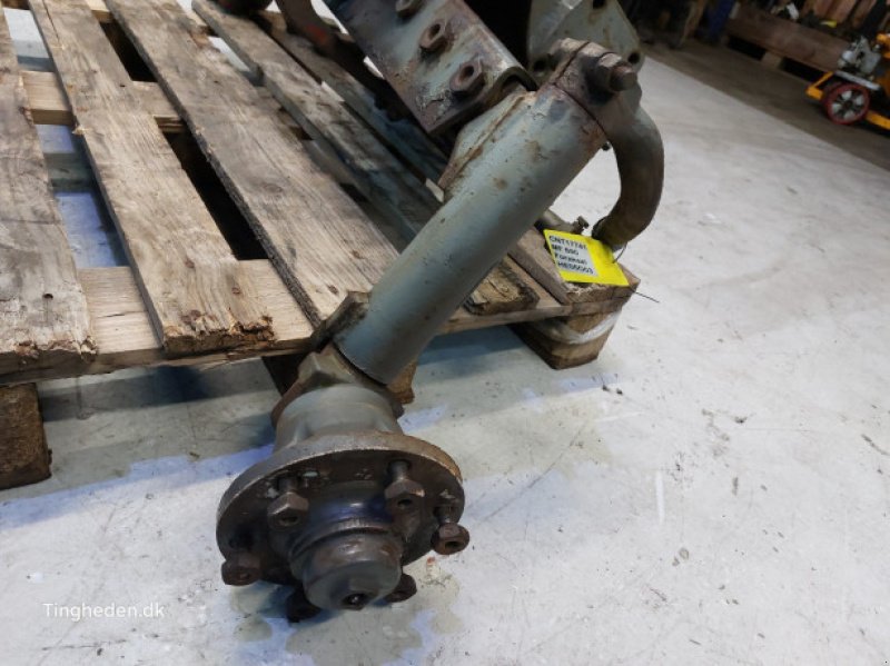Achsen & Lenkung des Typs Massey Ferguson 690, Gebrauchtmaschine in Hemmet (Bild 8)