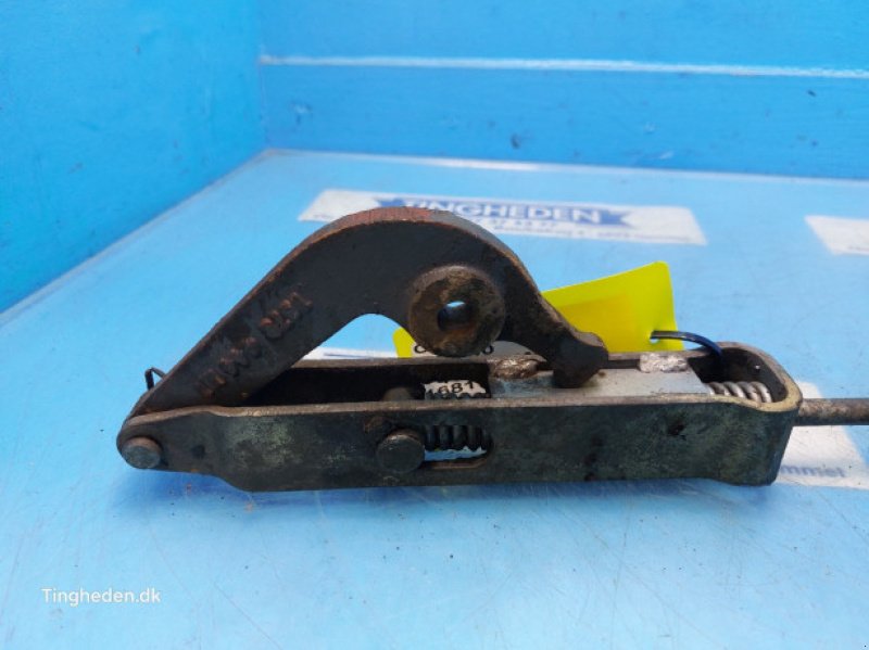 Achsen & Lenkung des Typs Massey Ferguson 690, Gebrauchtmaschine in Hemmet (Bild 5)