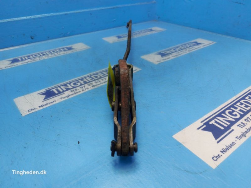 Achsen & Lenkung des Typs Massey Ferguson 690, Gebrauchtmaschine in Hemmet (Bild 7)