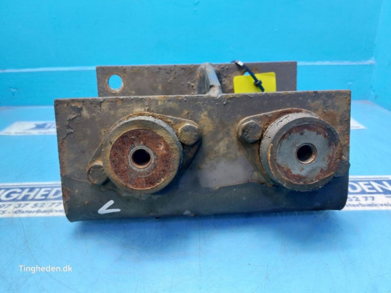 Achsen & Lenkung des Typs Massey Ferguson 690, Gebrauchtmaschine in Hemmet (Bild 4)