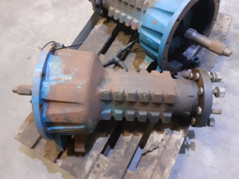 Achsen & Lenkung des Typs New Holland 8340, Gebrauchtmaschine in Hemmet (Bild 7)