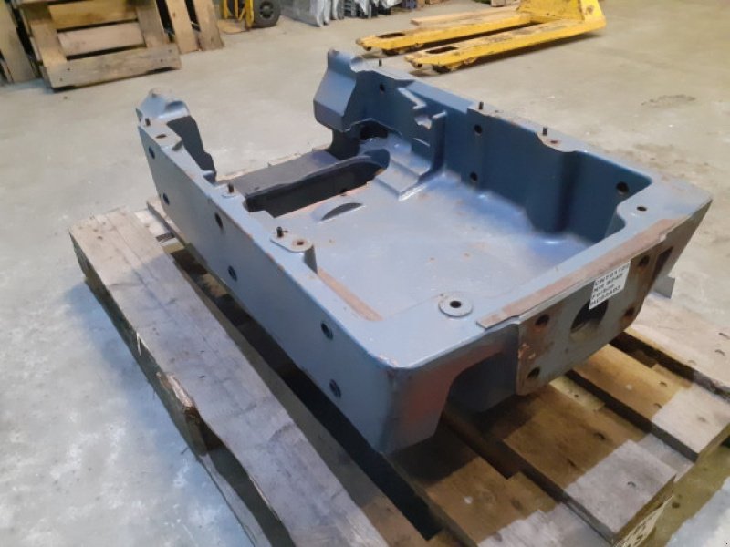 Achsen & Lenkung des Typs New Holland 8340, Gebrauchtmaschine in Hemmet (Bild 3)