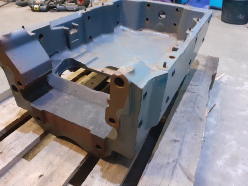 Achsen & Lenkung des Typs New Holland 8340, Gebrauchtmaschine in Hemmet (Bild 4)