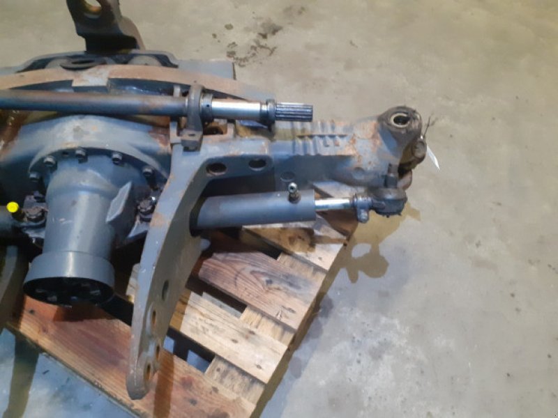 Achsen & Lenkung des Typs New Holland 8770, Gebrauchtmaschine in Hemmet (Bild 5)