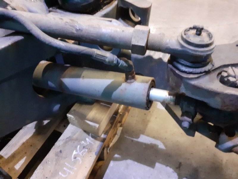Achsen & Lenkung des Typs New Holland 8770, Gebrauchtmaschine in Hemmet (Bild 5)