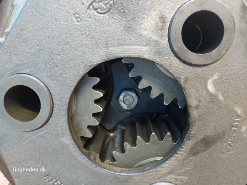 Achsen & Lenkung des Typs New Holland T6, Gebrauchtmaschine in Hemmet (Bild 7)