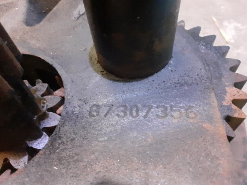 Achsen & Lenkung des Typs New Holland T7060, Gebrauchtmaschine in Hemmet (Bild 8)