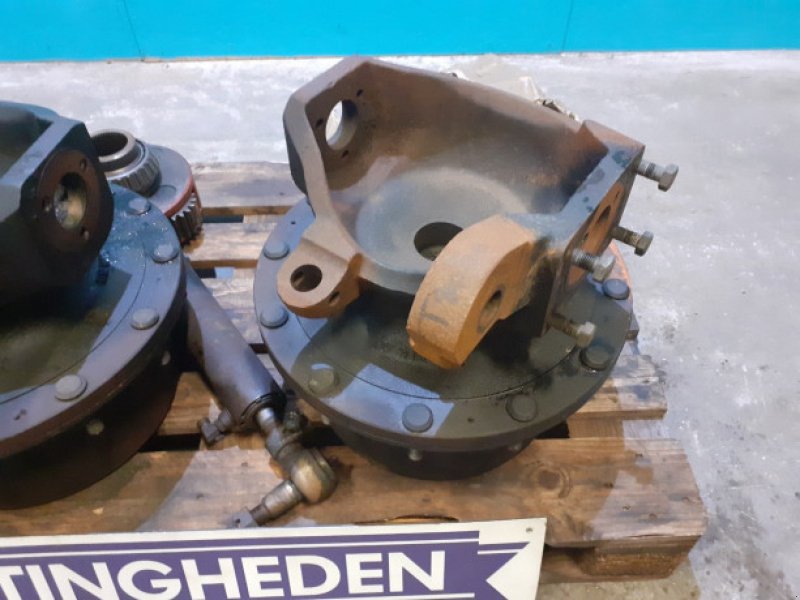 Achsen & Lenkung des Typs New Holland T8050, Gebrauchtmaschine in Hemmet (Bild 2)
