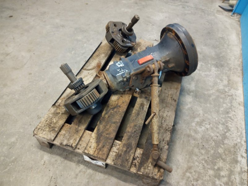 Achsen & Lenkung des Typs New Holland TM 130, Gebrauchtmaschine in Hemmet (Bild 4)