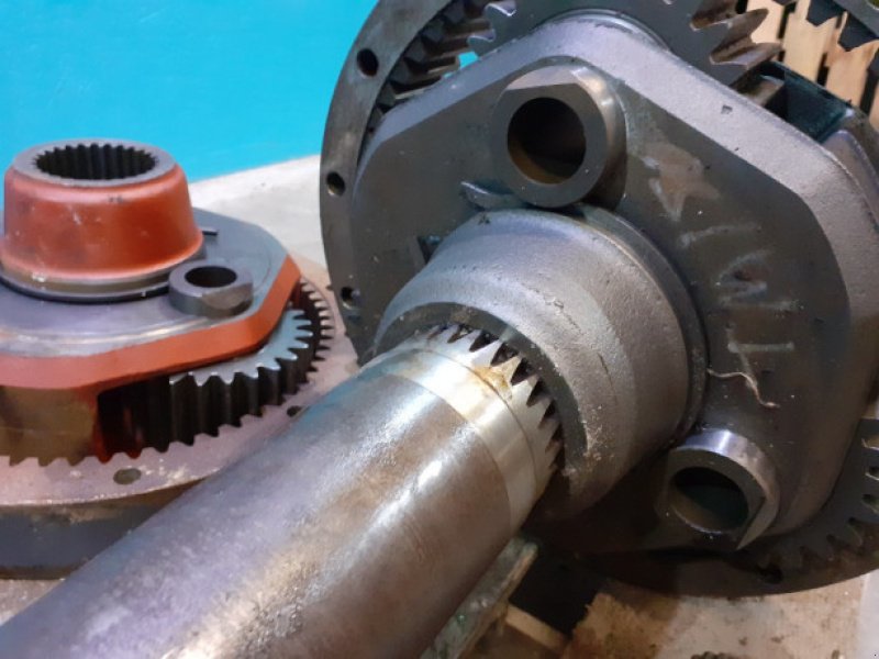 Achsen & Lenkung des Typs New Holland TM 150, Gebrauchtmaschine in Hemmet (Bild 13)