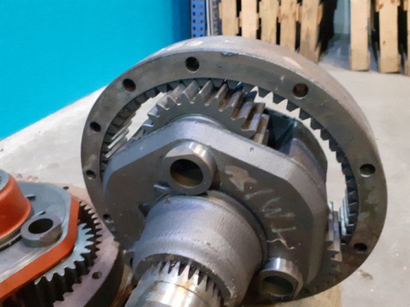 Achsen & Lenkung des Typs New Holland TM 150, Gebrauchtmaschine in Hemmet (Bild 12)