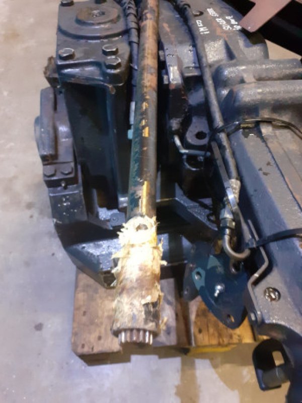 Achsen & Lenkung des Typs New Holland TM 155, Gebrauchtmaschine in Hemmet (Bild 17)