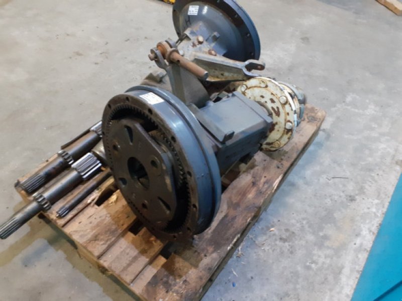 Achsen & Lenkung des Typs New Holland TM 165, Gebrauchtmaschine in Hemmet (Bild 4)