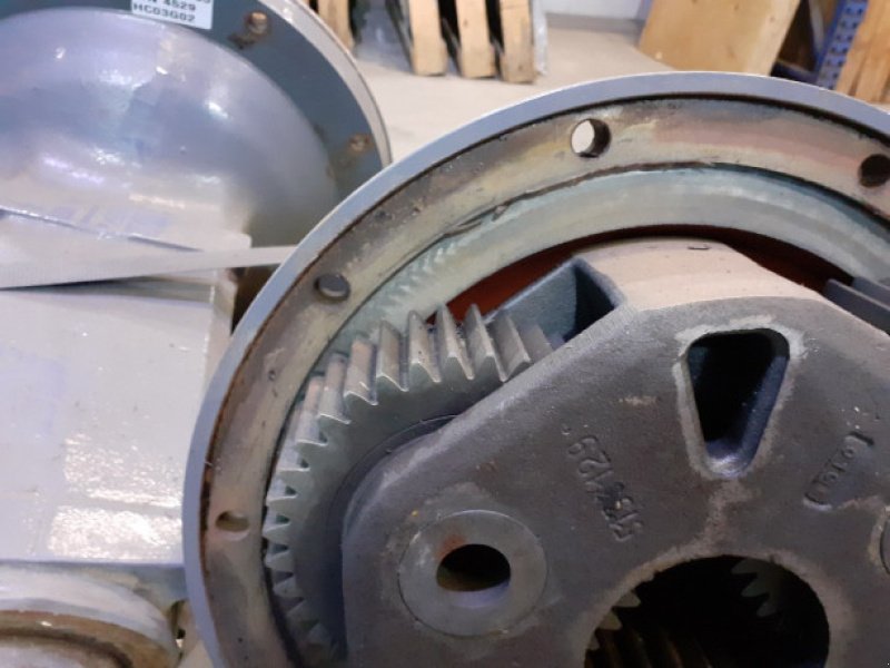 Achsen & Lenkung des Typs New Holland TM 165, Gebrauchtmaschine in Hemmet (Bild 7)