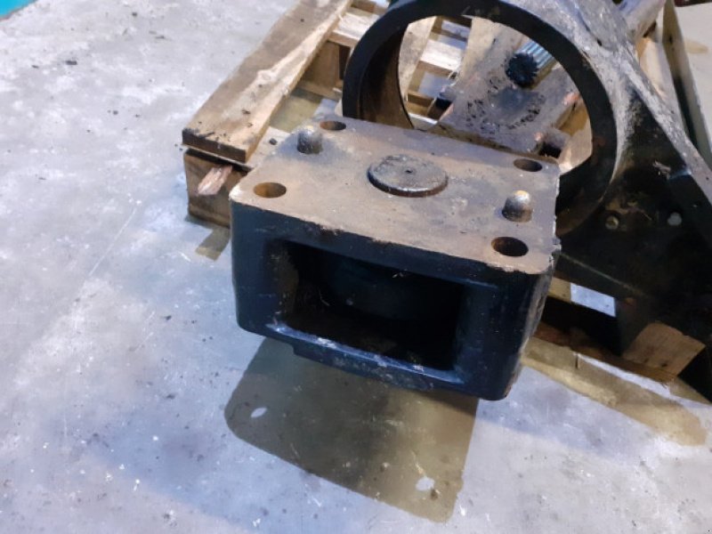 Achsen & Lenkung des Typs New Holland TM 165, Gebrauchtmaschine in Hemmet (Bild 4)