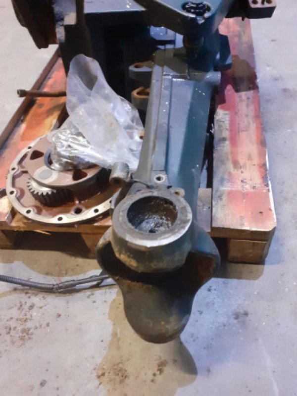 Achsen & Lenkung des Typs New Holland TM 175, Gebrauchtmaschine in Hemmet (Bild 3)