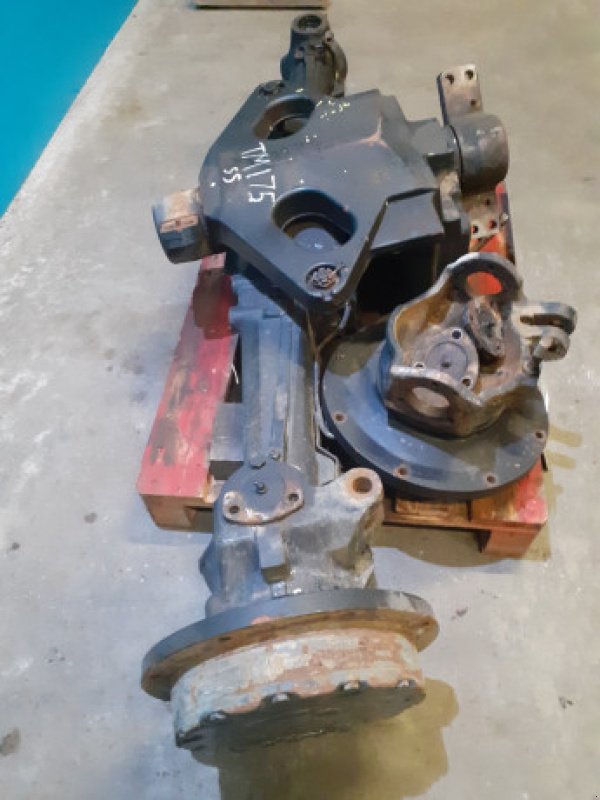 Achsen & Lenkung des Typs New Holland TM 175, Gebrauchtmaschine in Hemmet (Bild 2)