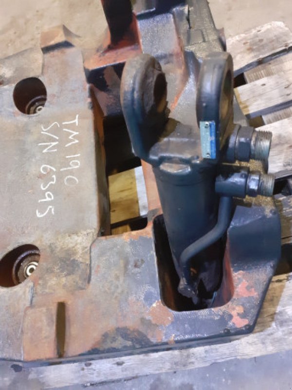 Achsen & Lenkung des Typs New Holland TM 190, Gebrauchtmaschine in Hemmet (Bild 7)