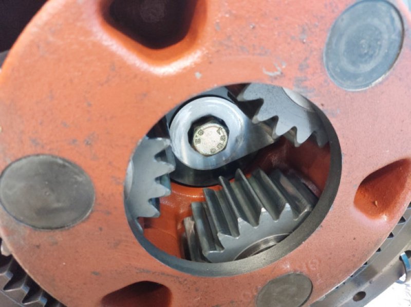 Achsen & Lenkung des Typs Valmet 705, Gebrauchtmaschine in Hemmet (Bild 13)