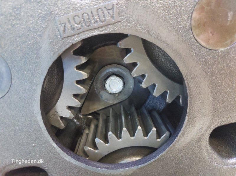 Achsen & Lenkung des Typs Valmet 8050, Gebrauchtmaschine in Hemmet (Bild 9)