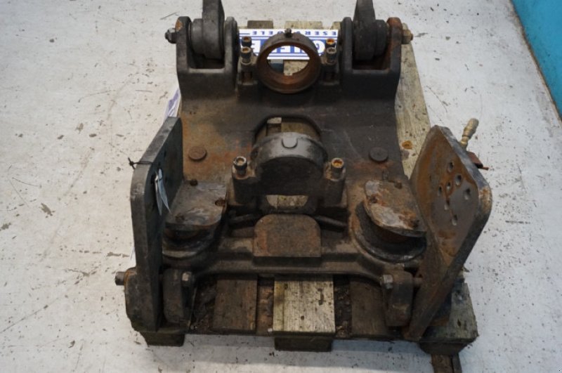 Achsen & Lenkung des Typs Valtra T213, Gebrauchtmaschine in Hemmet (Bild 14)