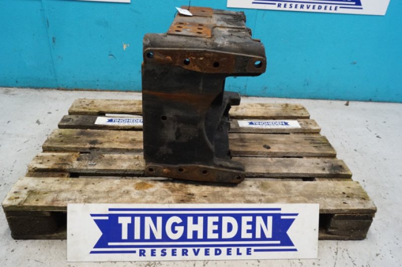 Achsen & Lenkung des Typs Valtra T213, Gebrauchtmaschine in Hemmet (Bild 11)